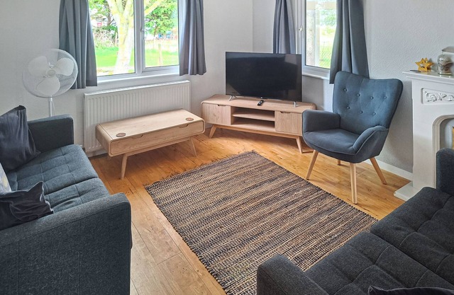 4 bedroom accommodation in East Runton, near Cromer