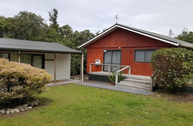4 Bedroom Bach in Native Bush
