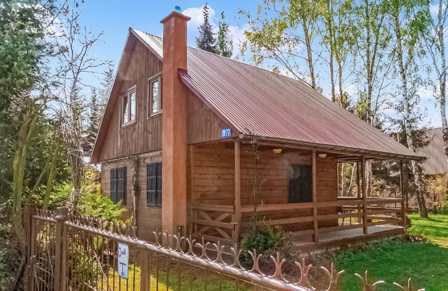 4 bedroom cozy home in Okuninka