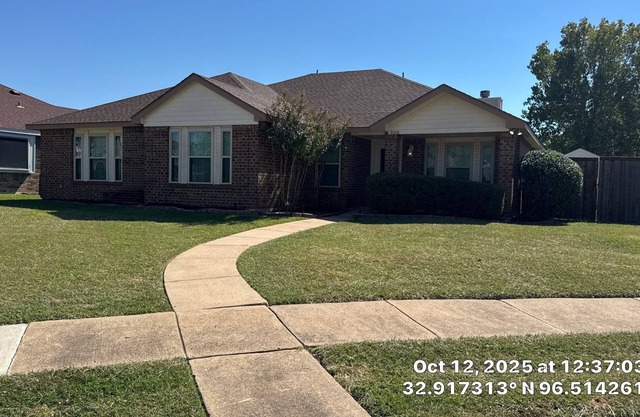 4-bedroom house in delightful Rowlett with AC