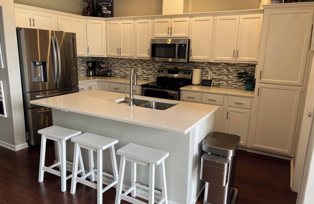 4 Bedroom with all the things!