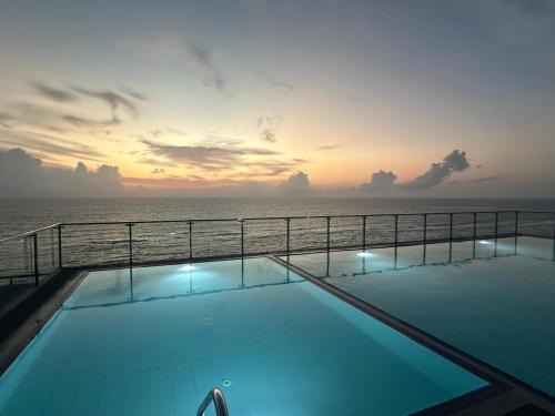 43 By The Sea