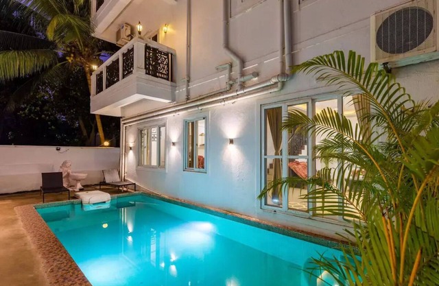 4bhk luxury villa with Pvt. Pool Villa Bnn