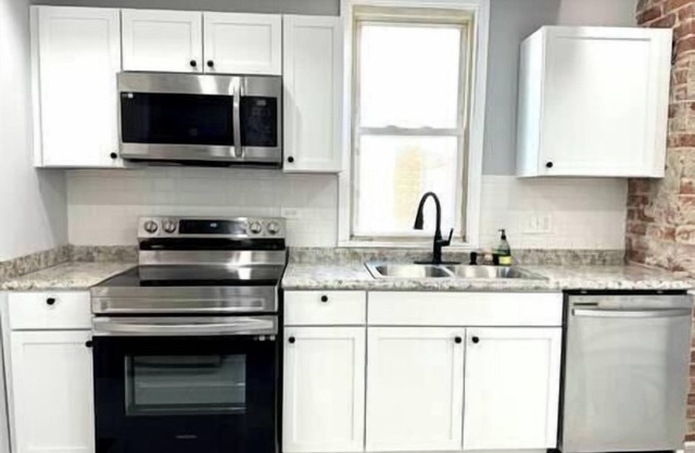 4BR Spacious Cincinnati Home