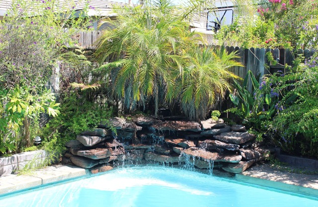 5 BD Home★ Pool |Ping Pong/Fire Pit/2 King Beds