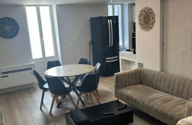 5 bedroom apartment new in Collobrieres
