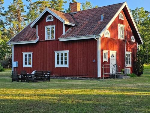 5 person holiday home in FÅRBO