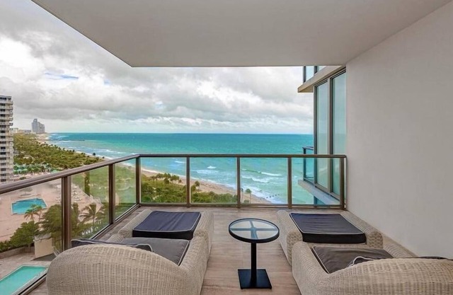 5 Star Oceanfront Luxury Condo at St. Regis Bal Harbour Resort