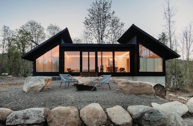 58MF - Wi-Fi - Pets OK - EVC - Amazing Views by RedAwning