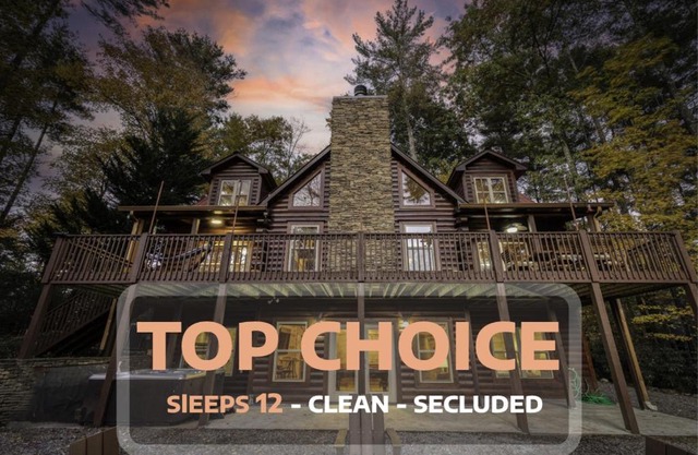 5BR Modern Mountain Top Retreat, Jacuzzi & Firepit, Million Dollar View, Gigabit Internet