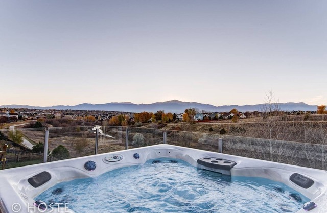 5BR Mtn Views Family Getaway HOT TUB