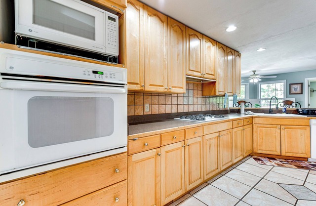 6 Mi to Town: Secluded Carrollton Property