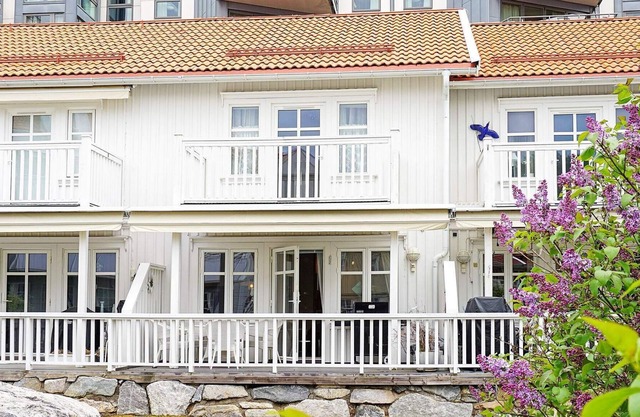 6 person holiday home in STRöMSTAD
