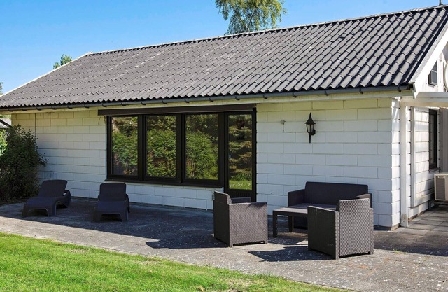 6 person holiday home in Gedser-By Traum