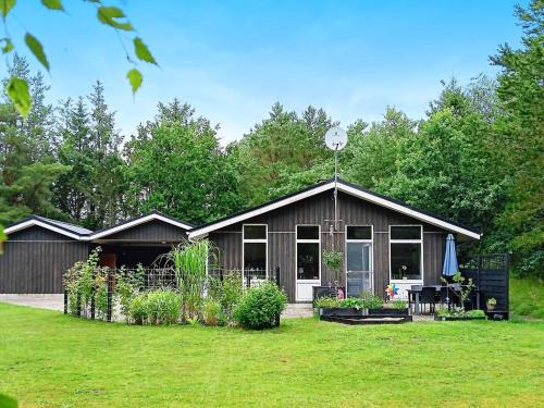 6 person holiday home in Sæby-By Traum