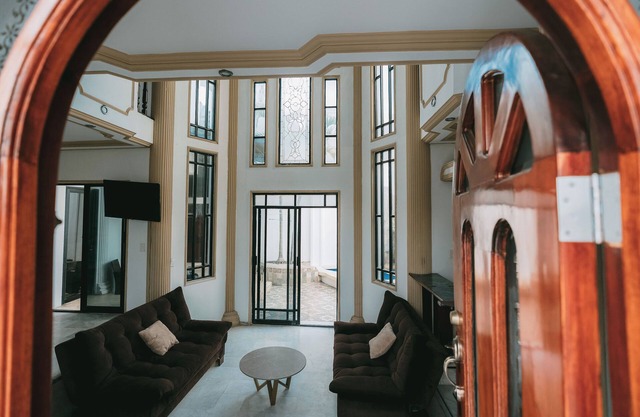 6BR Lomas Home with Private Pool