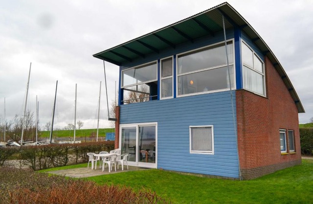 6pers Happy Summer Lakefront holiday home with Sauna