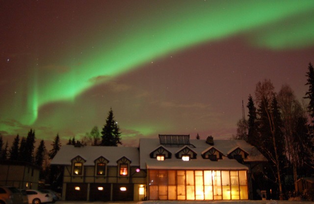 7 Gables Inn & Suites