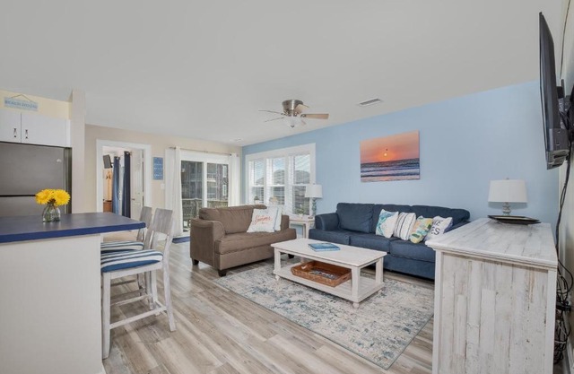 7662 - Sea La Vie by Resort Realty