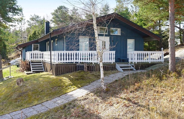 8 person holiday home in STRÖMSTAD