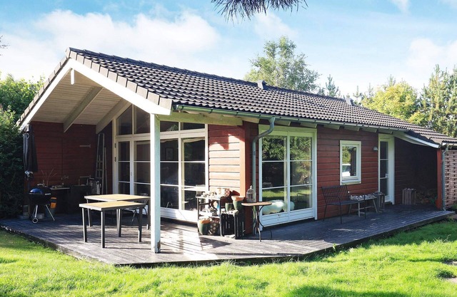 8 person holiday home in Løgstør-By Traum