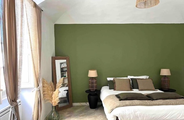 83m2 de charme au coeur de la cité impériale