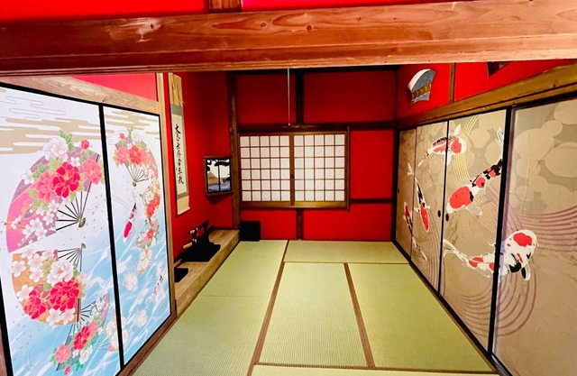 A 1minute walk to the port next to the entrance /Karatsu Saga