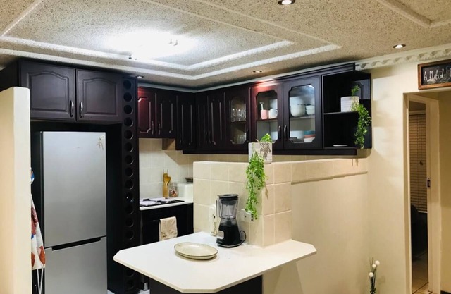 A 2 bed room apartment