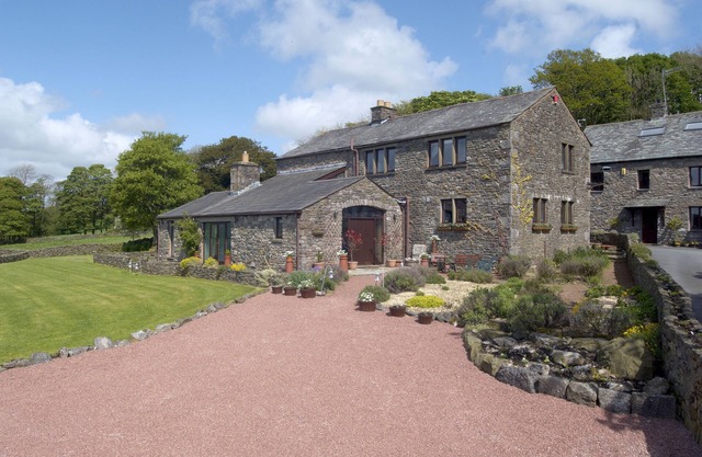 A Luxury barn conversion ideal for visits to the Lake District, accommodates 8