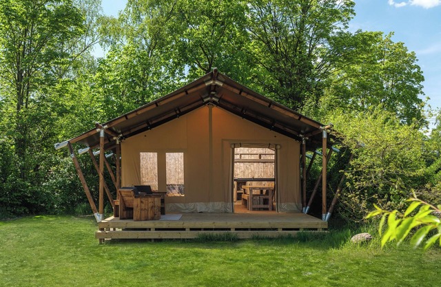 A really nice glamping tent for your whole family, with large terrace