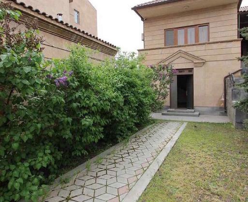 A Royal Luxury Villa With The Best View in Yerevan