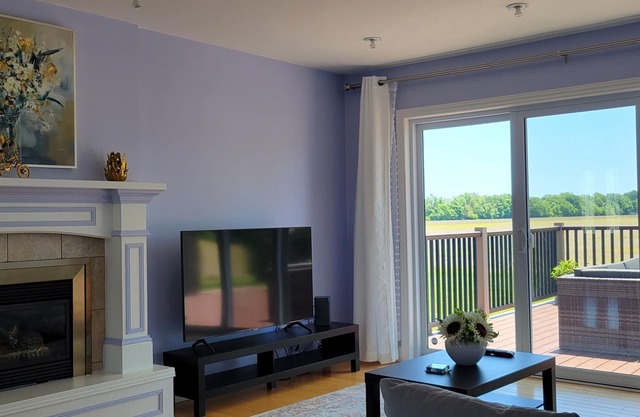 A Secluded Paradise - Primrose Cottage by Leamington Countryside