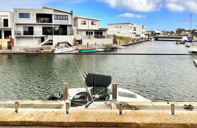 A Serene Getaway on the East Port Bouvard Canals in Wannanup, Mandurah, WA