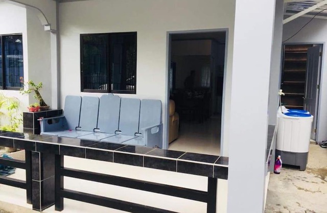 A Unique and Cozy WholeHouse in Babak Samal Island