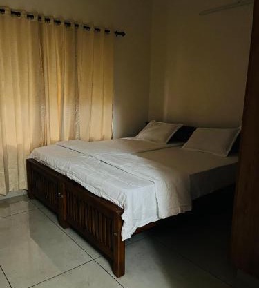 AADIS HOMES NEAR AIRPORT