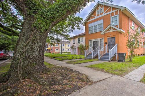 about 3 Mi to Bourbon Street Historic NOLA Apartment