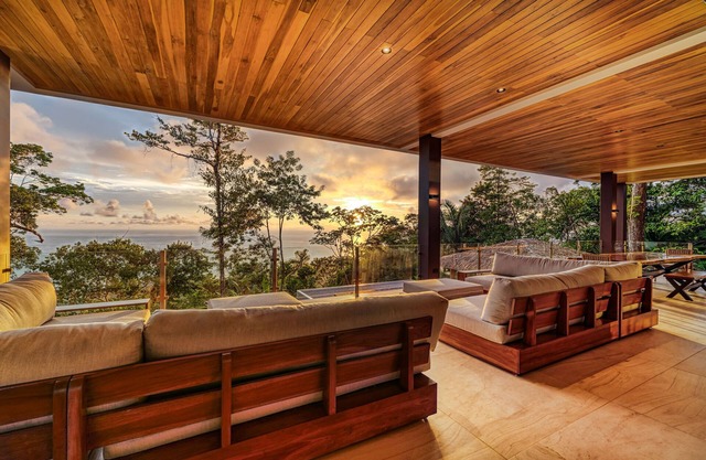 ABSOLUTE luxury - Olympic pool - jacuzzi - Yoga Shala- Gym - Concierge- Security