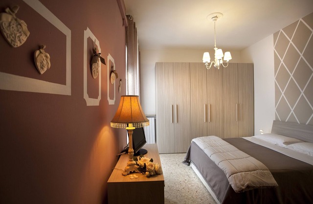 Accommodation on "SPARROW"