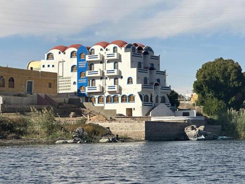 ACHERTOD Nubian House