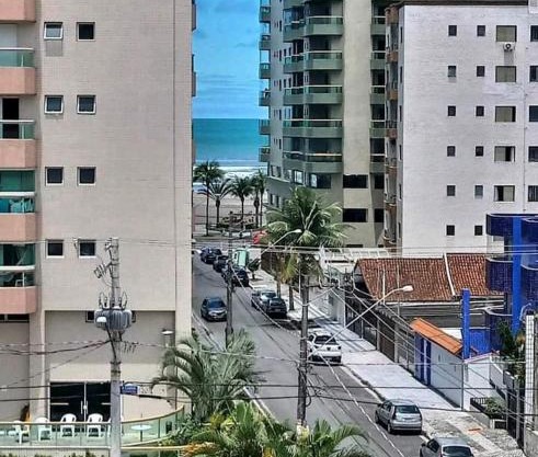 Acolhedor com suíte e wi-fi