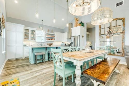 Across from Jetty Park and Best Ship Watching