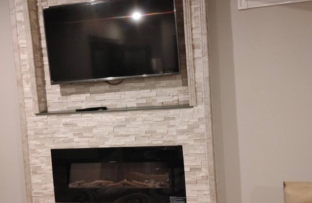 Adorable quite great 2-bedroom space