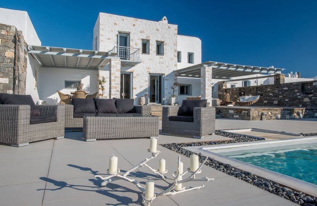 Aelia DeLuxe Villa by Fantasia Villas