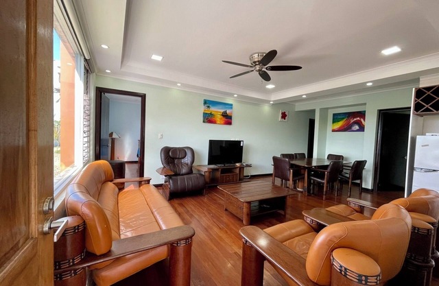 Affordable Apartment for Family/Friends 3 Bed Room .