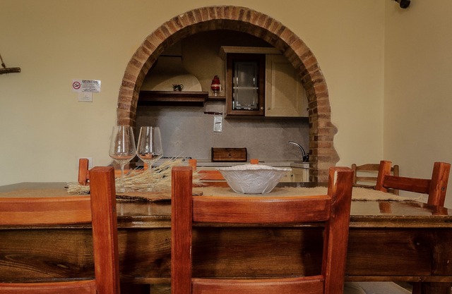 Agriturismo l'Olmo, Farmhouse in San Gimignano with Swimming Pool