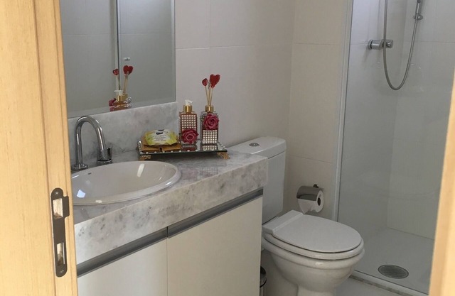 Aischa Hum cover, beautiful with a charming look