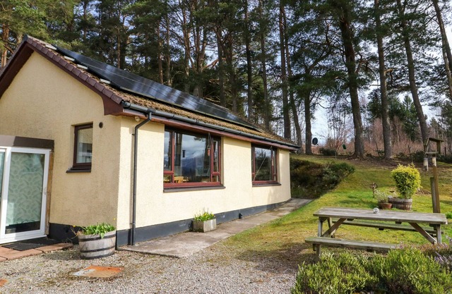 ALBA BEN VIEW, family friendly, with a garden in Spean Bridge