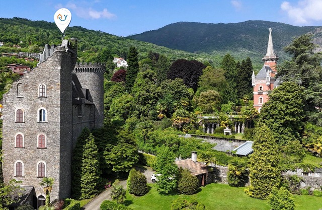 Albert Castle Apt, Baveno, Italy
