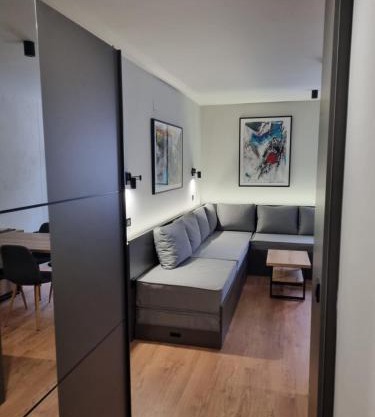 ALEGRA Bela reka C118, Brzeće