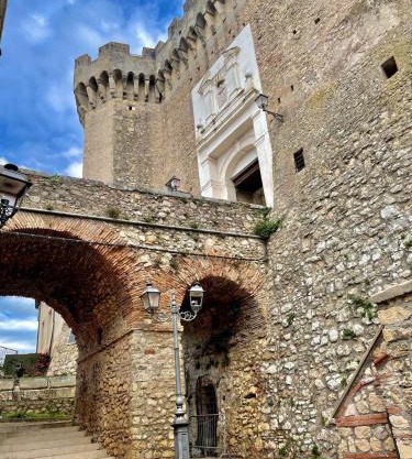 All-Inclusive Castle House Near Rome